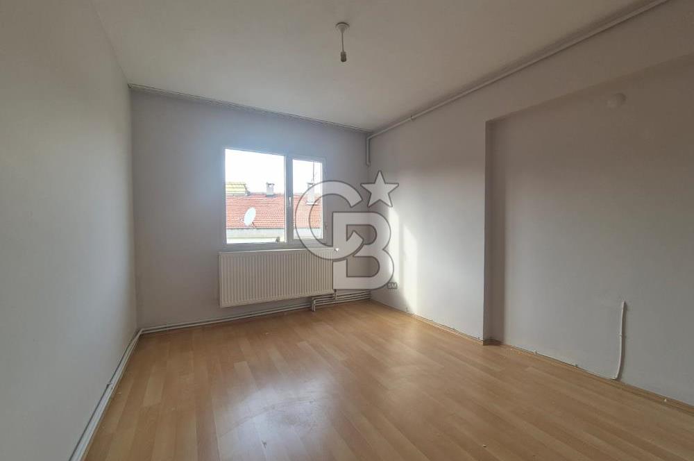 Karşıyaka Bahariye Mahallesi Geniş 1+1 Kiralık Daire