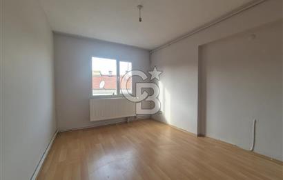 Karşıyaka Bahariye Mahallesi Geniş 1+1 Kiralık Daire