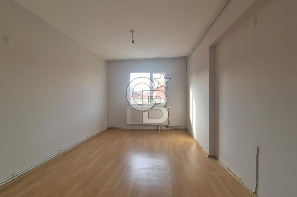 Karşıyaka Bahariye Mahallesi Geniş 1+1 Kiralık Daire