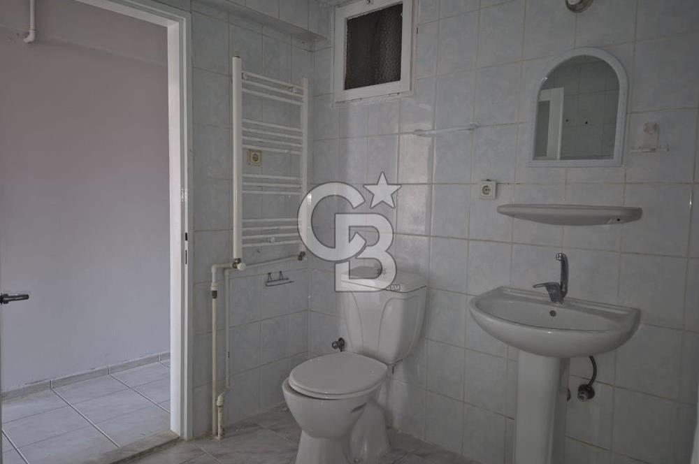 Karşıyaka Bahariye Mahallesi Geniş 1+1 Kiralık Daire