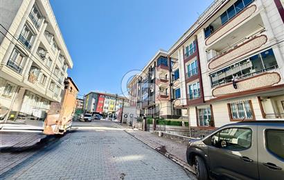 AKÇABURGAZ'DA SATILIK 2+1 DAİRE