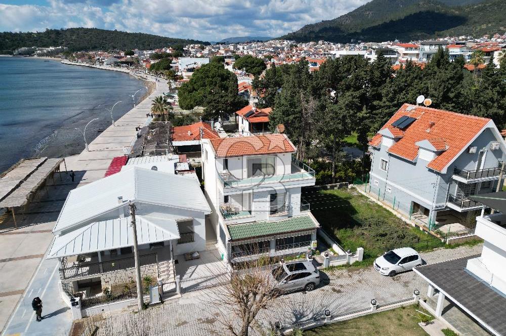 Özdere Çukuraltı Sahilinde Panoramik Deniz Manzarasına Sahip 3+1 Eşyalı Satılık Villa