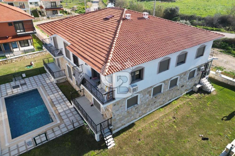 Foça Kazım Dirik Mah. Site İçerisinde Kiralık 2+1 Daire