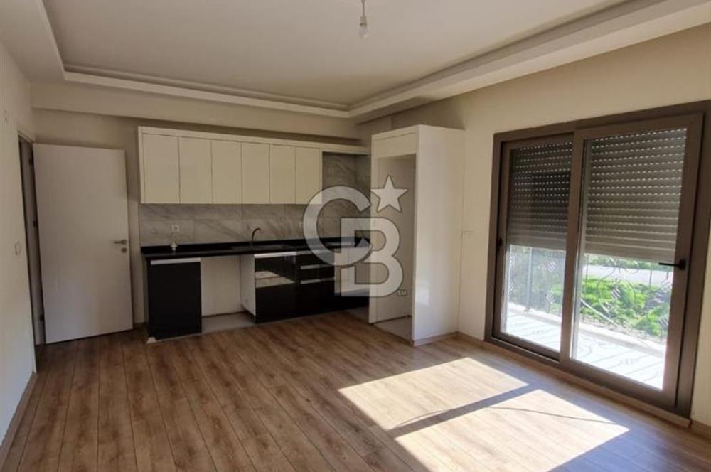 Foça Kazım Dirik Mah. Site İçerisinde Kiralık 2+1 Daire