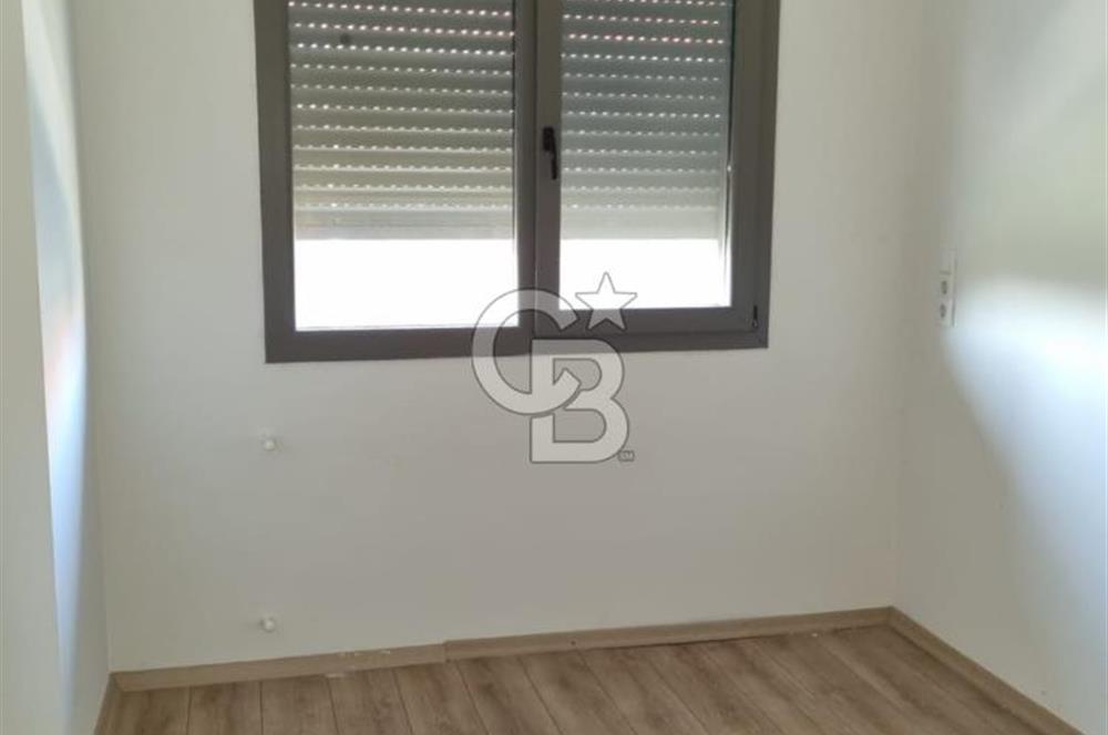 Foça Kazım Dirik Mah. Site İçerisinde Kiralık 2+1 Daire