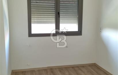 Foça Kazım Dirik Mah. Site İçerisinde Kiralık 2+1 Daire