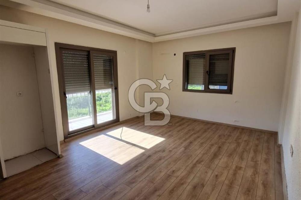 Foça Kazım Dirik Mah. Site İçerisinde Kiralık 2+1 Daire