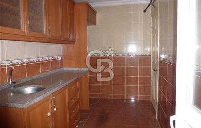 Küçükyalı Çınar Mahallesinde Oturuma ve Yatırıma Uygun 2+1