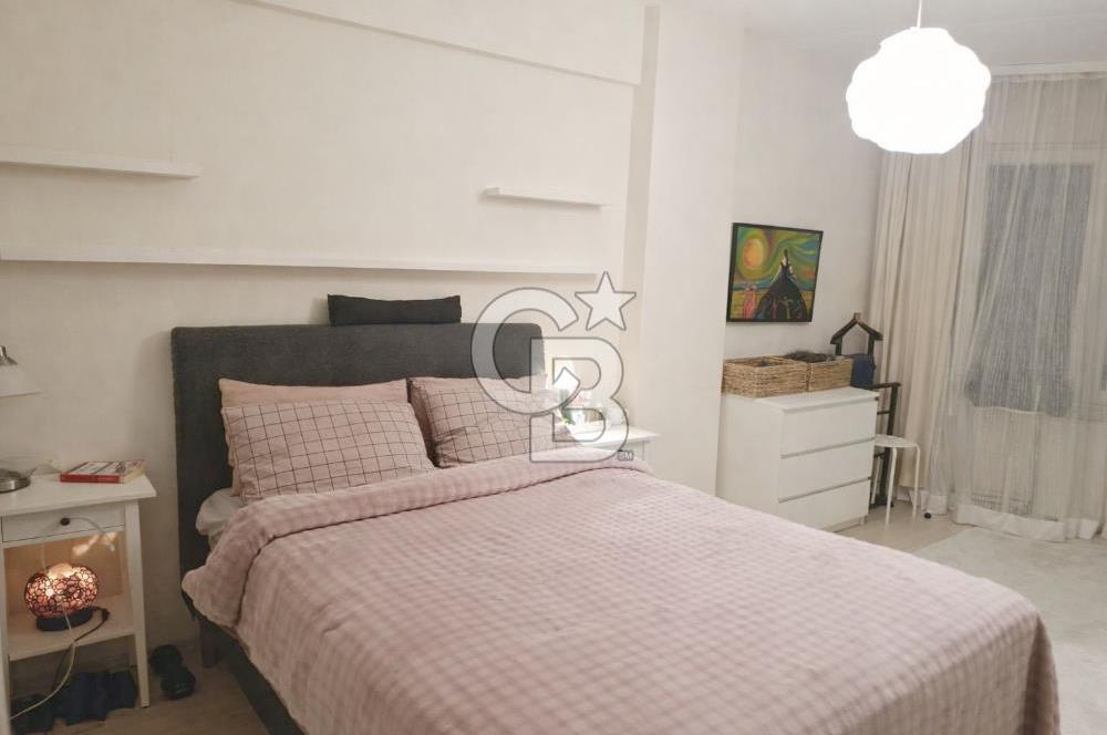 Küçükyalı Çınar Mahallesinde Oturuma ve Yatırıma Uygun 2+1