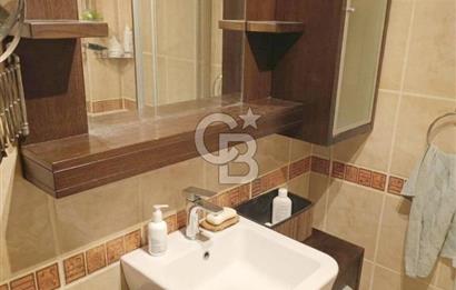 Küçükyalı Çınar Mahallesinde Oturuma ve Yatırıma Uygun 2+1