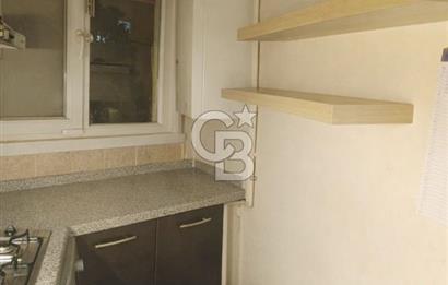 Küçükyalı Çınar Mahallesinde Oturuma ve Yatırıma Uygun 2+1