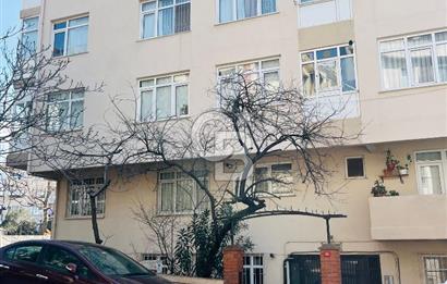 Küçükyalı Çınar Mahallesinde Oturuma ve Yatırıma Uygun 2+1