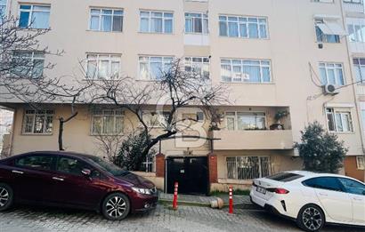 Küçükyalı Çınar Mahallesinde Oturuma ve Yatırıma Uygun 2+1