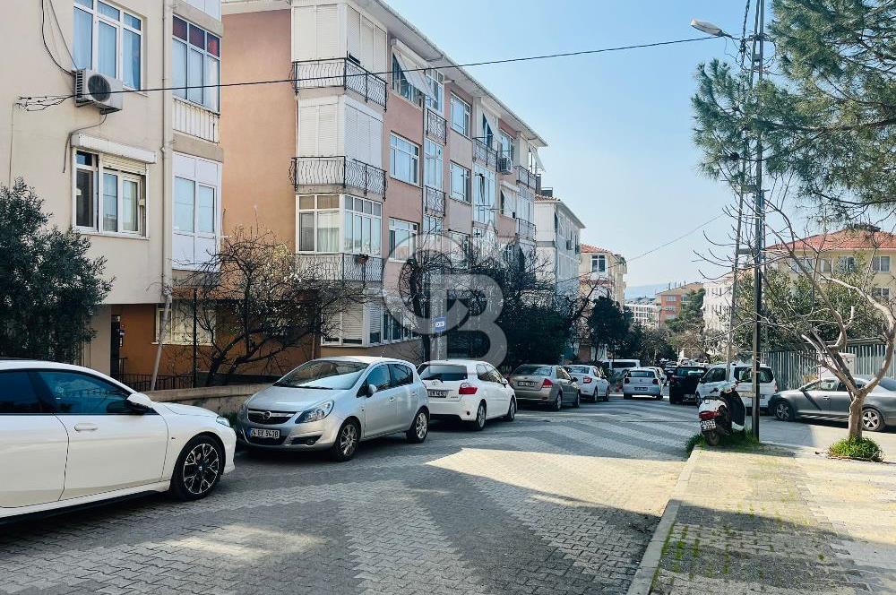 Küçükyalı Çınar Mahallesinde Oturuma ve Yatırıma Uygun 2+1