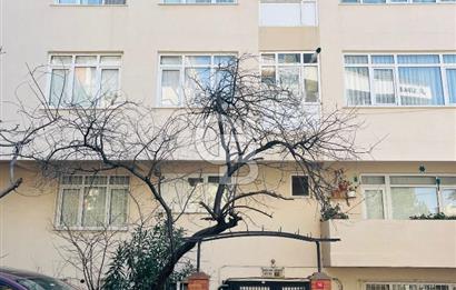 Küçükyalı Çınar Mahallesinde Oturuma ve Yatırıma Uygun 2+1