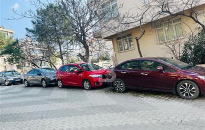 Küçükyalı Çınar Mahallesinde Oturuma ve Yatırıma Uygun 2+1