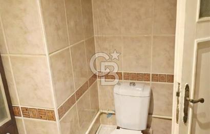 Küçükyalı Çınar Mahallesinde Oturuma ve Yatırıma Uygun 2+1