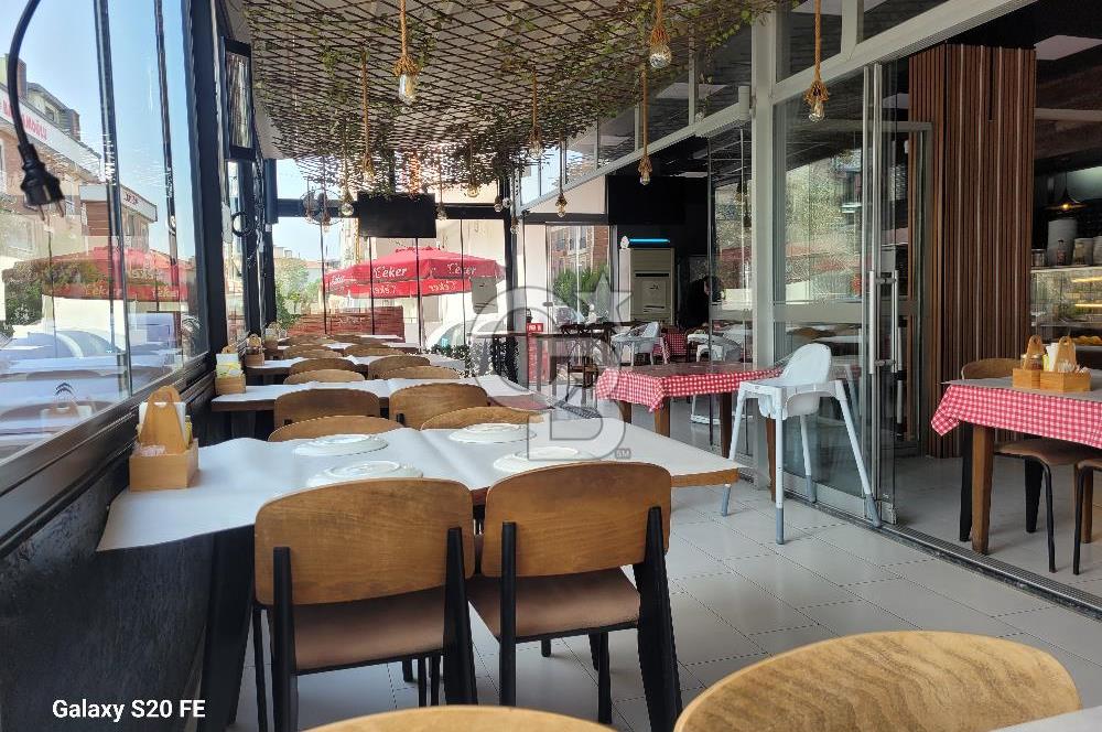 Menemen Ulukent’te Devren Kiralık Cadde Üzeri Full Donanımlı Restoran