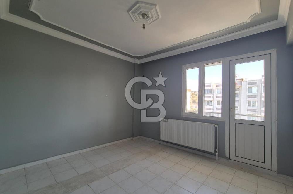 Aliağa Yeni Mahalle Belediye Konutlarında 3+1 Kiralık Daire