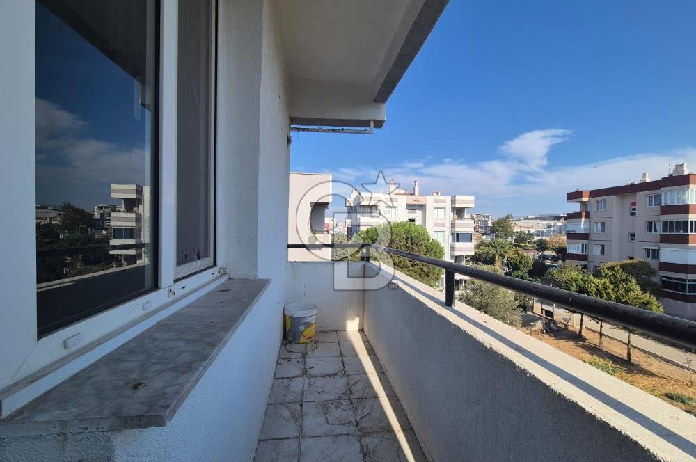 Aliağa Yeni Mahalle Belediye Konutlarında 3+1 Kiralık Daire