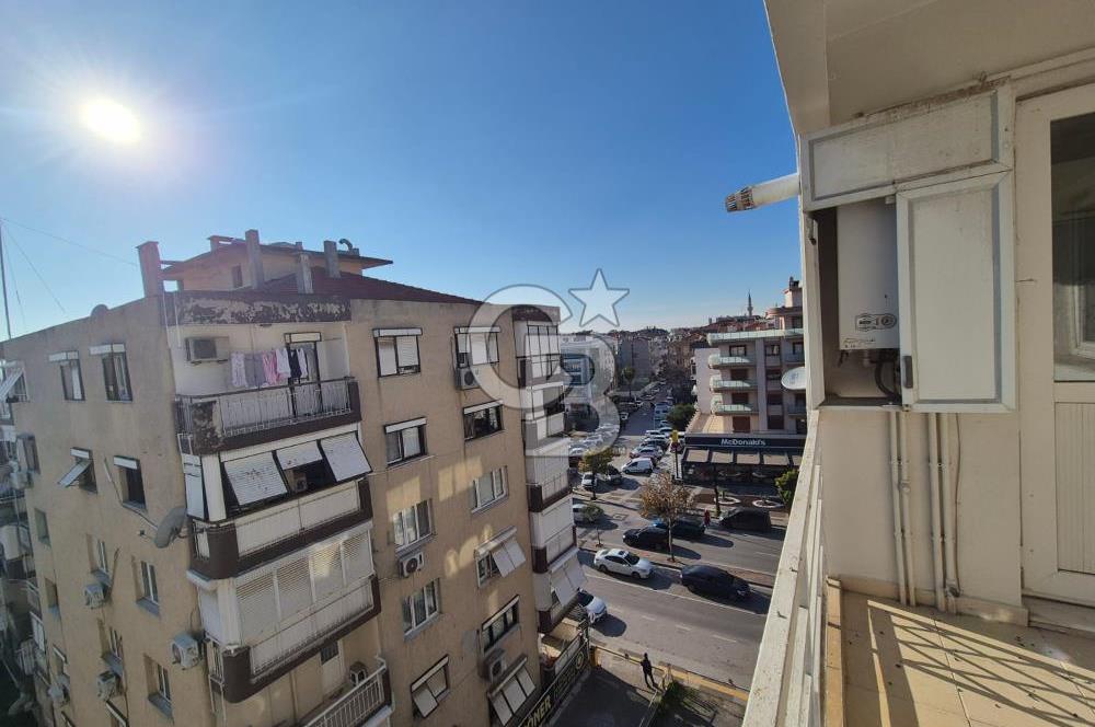 Karşıyaka Ordu Bulvarında Asansörlü 3+1 Satılık Boş Daire