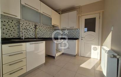 Karşıyaka Ordu Bulvarında Asansörlü 3+1 Satılık Boş Daire