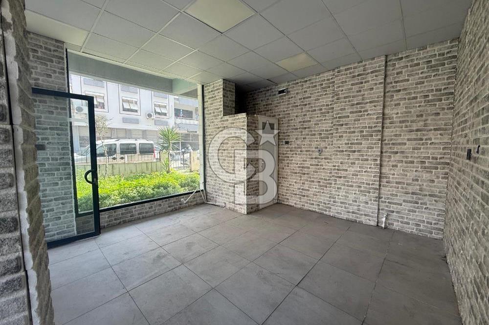 KARŞIYAKA BAHÇELİEVLER’DE KÖŞE KONUMLU, BAHÇELİ SATILIK DÜKKAN