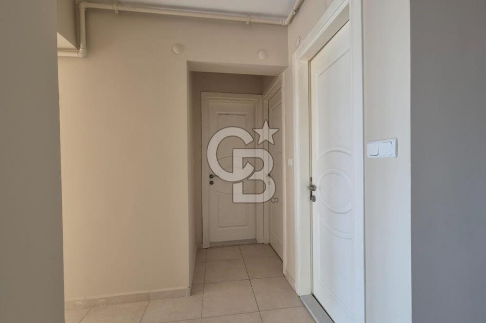 Karşıyaka Ordu Bulvarında Asansörlü 3+1 Satılık Boş Daire