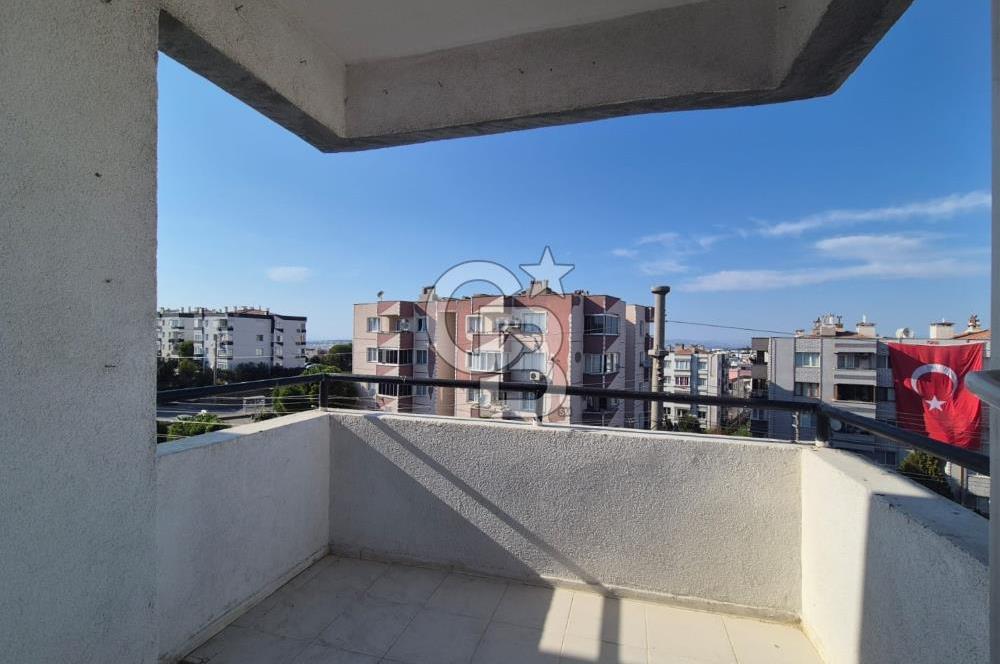 Aliağa Yeni Mahalle Belediye Konutlarında 3+1 Kiralık Daire