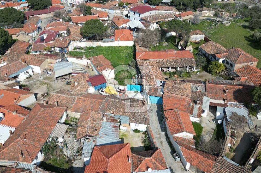 KINIK YAYAKENT MERKEZDE SATILIK İMARLI ARSA