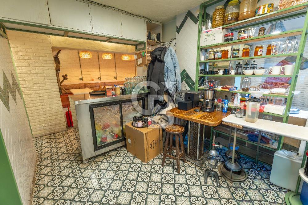 MODA İSKELESİNE KOMŞU TABELA DEĞERİ YÜKSEK 200M2 SATILIK DÜKKAN