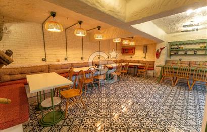 MODA İSKELESİNE KOMŞU TABELA DEĞERİ YÜKSEK 200M2 SATILIK DÜKKAN