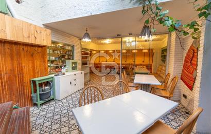 MODA İSKELESİNE KOMŞU TABELA DEĞERİ YÜKSEK 200M2 SATILIK DÜKKAN