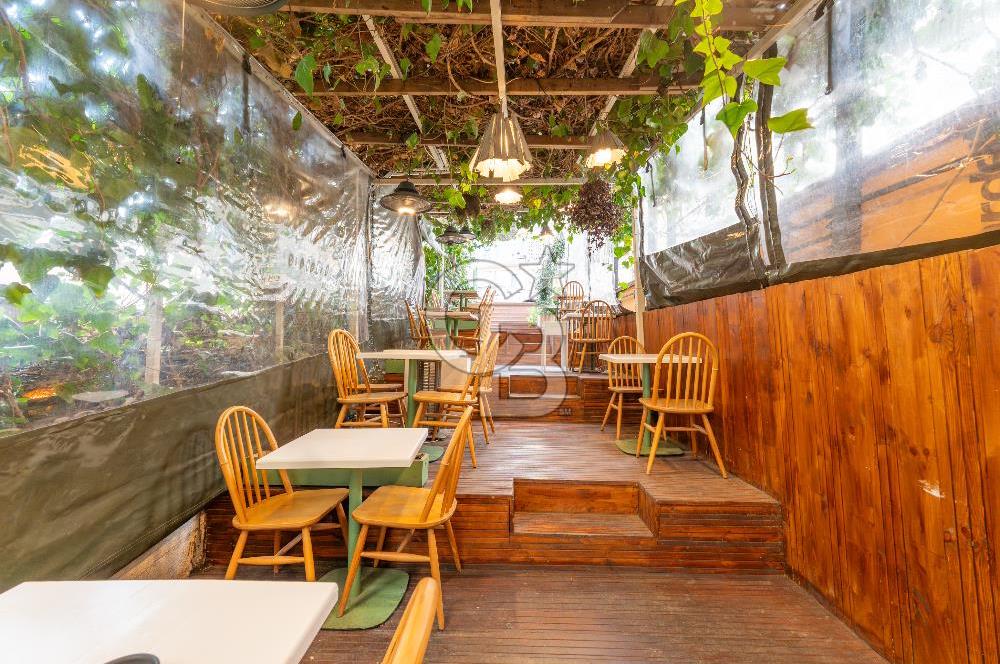 MODA İSKELESİNE KOMŞU TABELA DEĞERİ YÜKSEK 200M2 SATILIK DÜKKAN