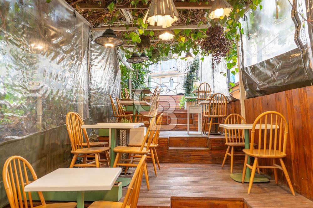 MODA İSKELESİNE KOMŞU TABELA DEĞERİ YÜKSEK 200M2 SATILIK DÜKKAN