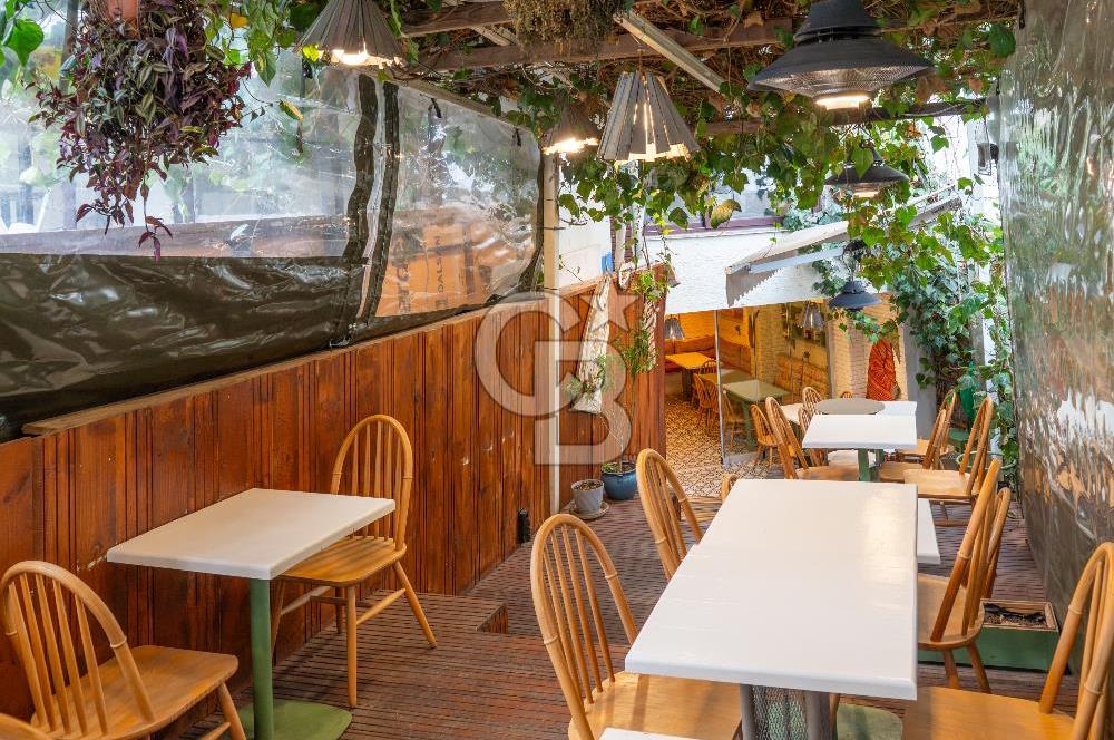 MODA İSKELESİNE KOMŞU TABELA DEĞERİ YÜKSEK 200M2 SATILIK DÜKKAN