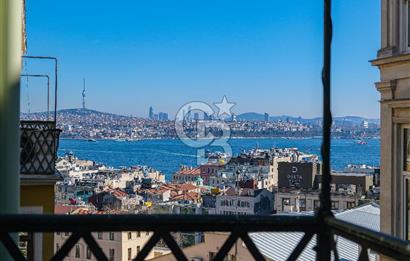 GALATA'NIN KALBİNDE, AİRBNB İZİNLİ, MANZARALI BALKONLU 2+1 DAİRE