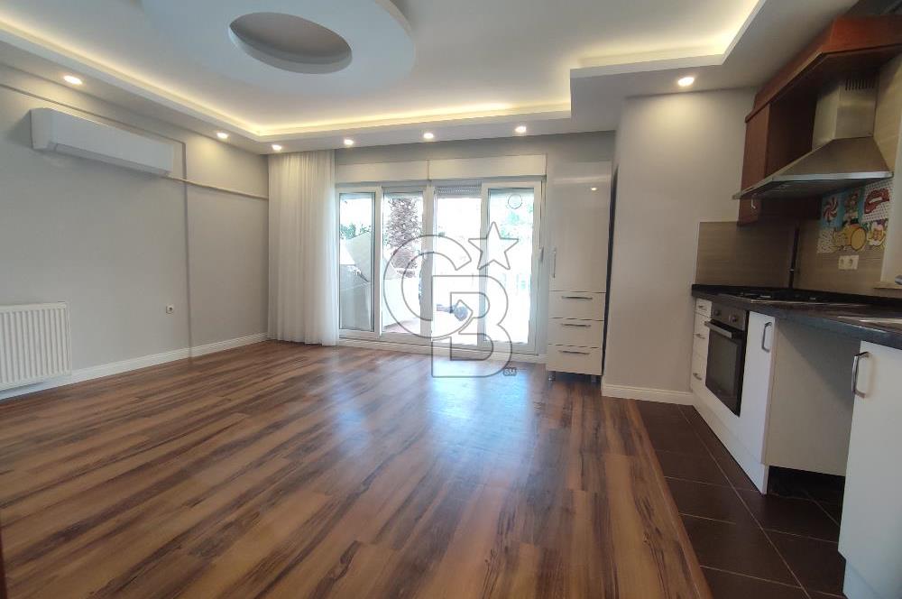 KONAKLAR BÖLGESİNDE HAVUZLU SİTEDE SATILIK 1+1