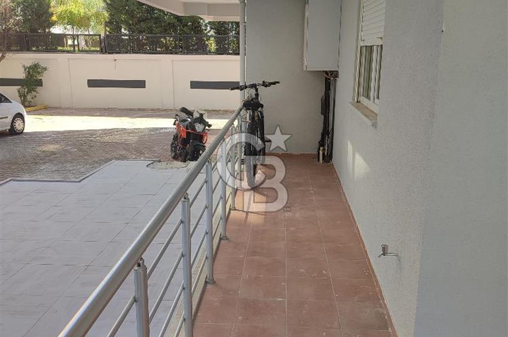 KONAKLAR BÖLGESİNDE HAVUZLU SİTEDE SATILIK 1+1