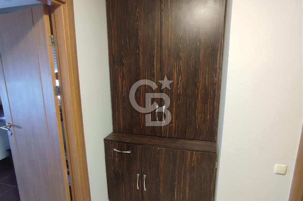 KONAKLAR BÖLGESİNDE HAVUZLU SİTEDE SATILIK 1+1