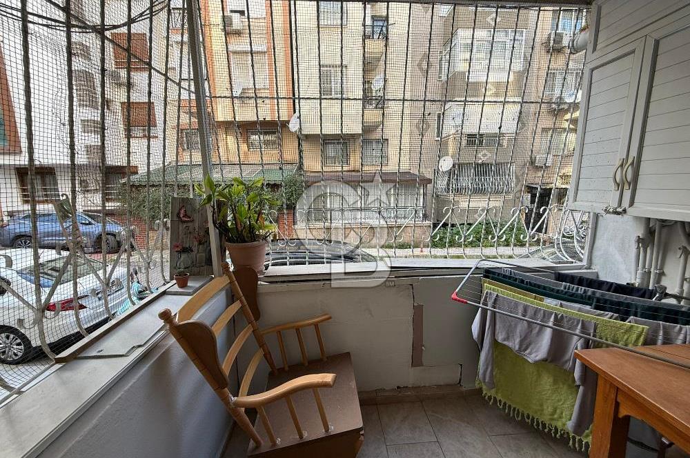 Güzelyalı Mahallesi'nde Satılık Full Tadilatlı Daire