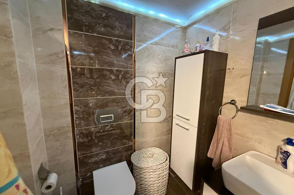 Güzelyalı Mahallesi'nde Satılık Full Tadilatlı Daire