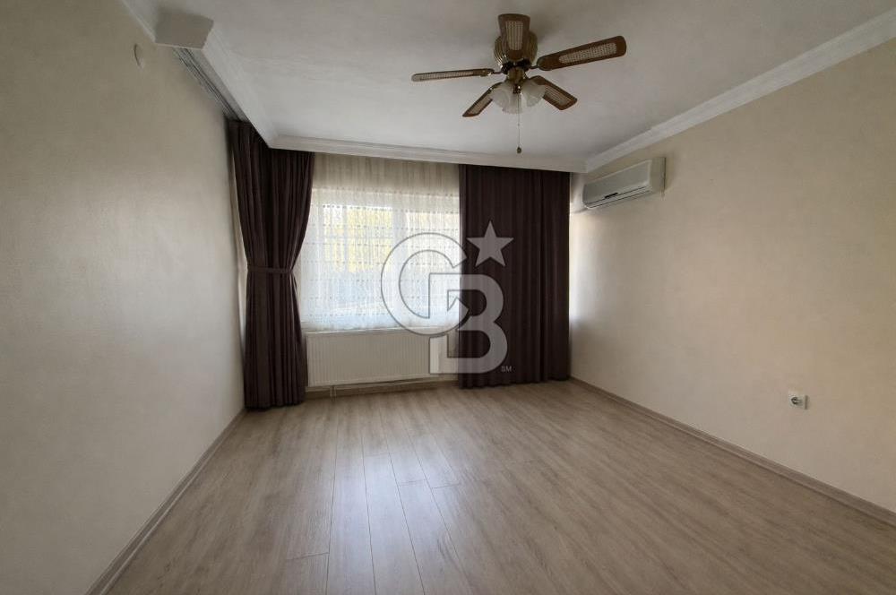 Güzelyalı Mahallesi'nde Satılık Full Tadilatlı Daire