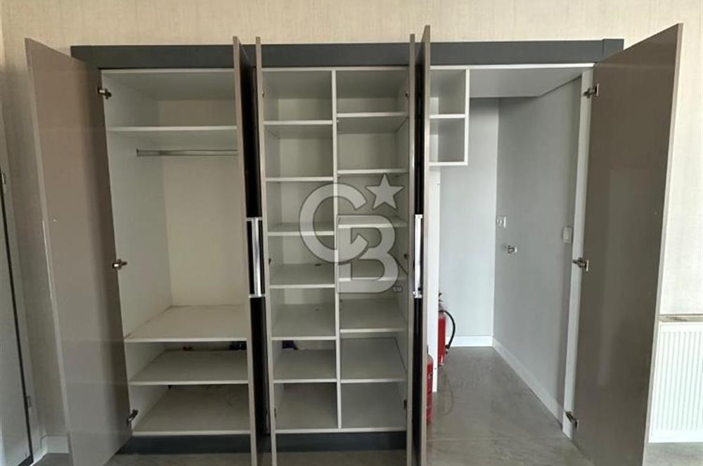 MEYDAN PARK'TA 13. KAT GÜNEY CEPHE, 4+1, 163 M2 SATILIK DAİRE