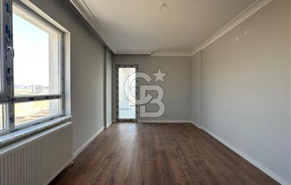 MEYDAN PARK'TA 13. KAT GÜNEY CEPHE, 4+1, 163 M2 SATILIK DAİRE