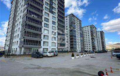 MEYDAN PARK'TA 13. KAT GÜNEY CEPHE, 4+1, 163 M2 SATILIK DAİRE