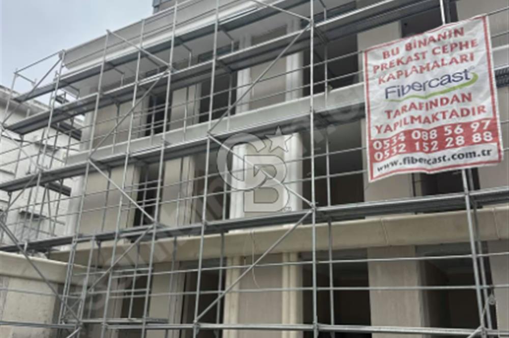 SALACAK,DA MUHTEŞEM MANZARALI YALI DAİRESİ