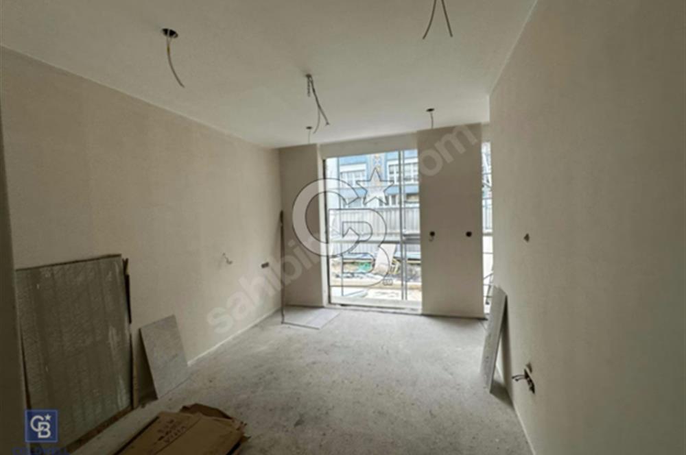 SALACAK,DA MUHTEŞEM MANZARALI YALI DAİRESİ