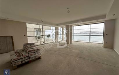 SALACAK,DA MUHTEŞEM MANZARALI YALI DAİRESİ