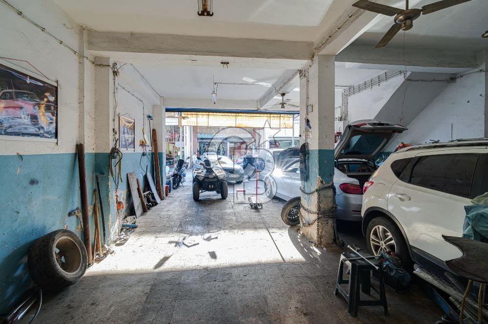 CB YALI'DAN BORNOVA 2. SANAYİ SİTESİNDE SATILIK OTO SAN. DÜKKANI